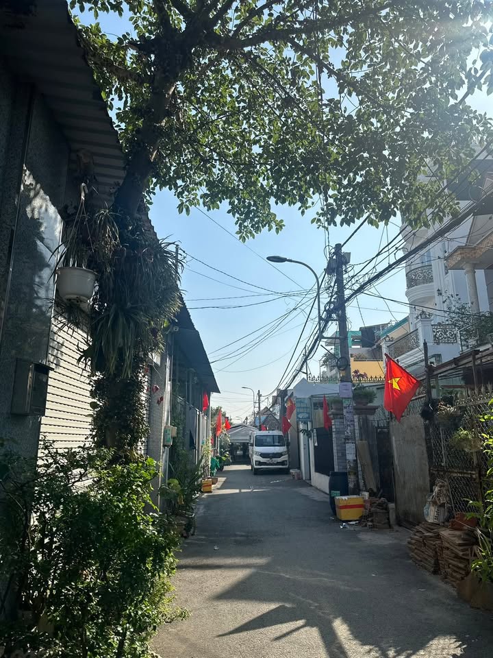 Nhà Mặt Tiền Nguyễn Thị Tú, Bình Tân - Kinh Doanh Đỉnh Cao, 96m²