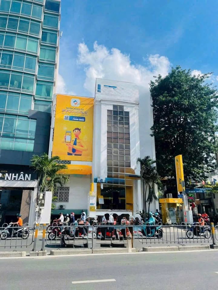 Nhà Phố 95C Phan Đăng Lưu 334.7m² - Dòng tiền 300tr/tháng ổn định!