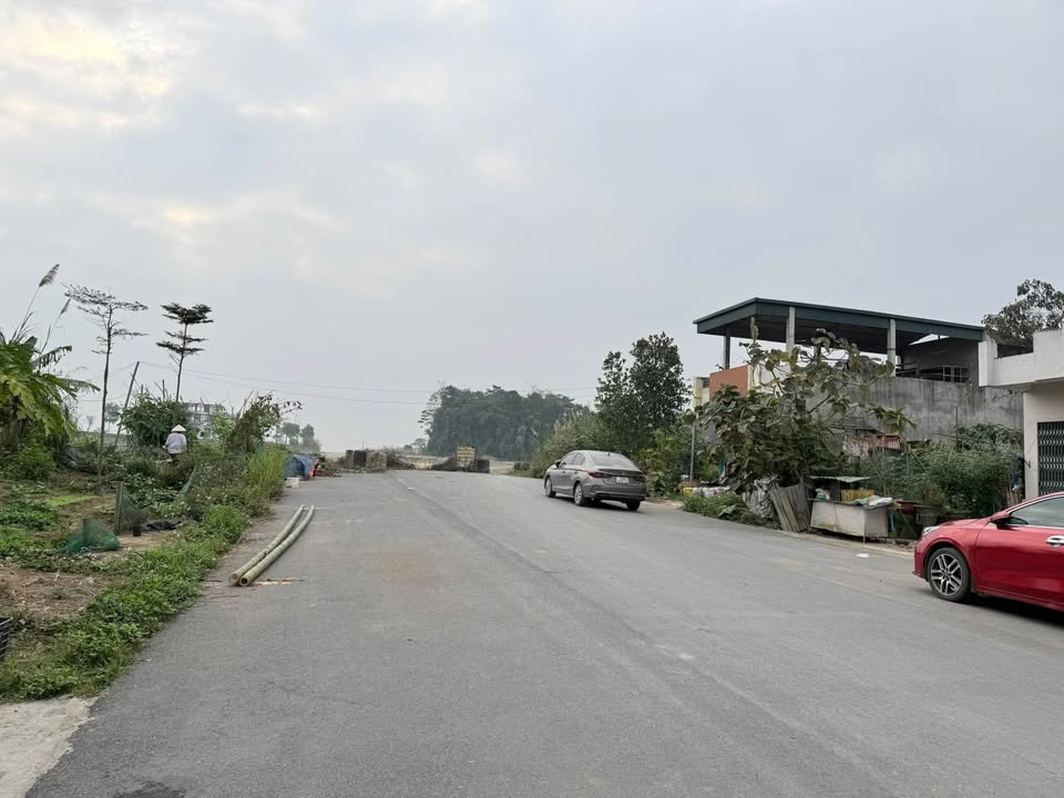 Đất Nền Ngô Quyền Kéo Dài, Lào Cai 110m² - Giá 2.98 Tỷ, Sẵn Sổ Hồng