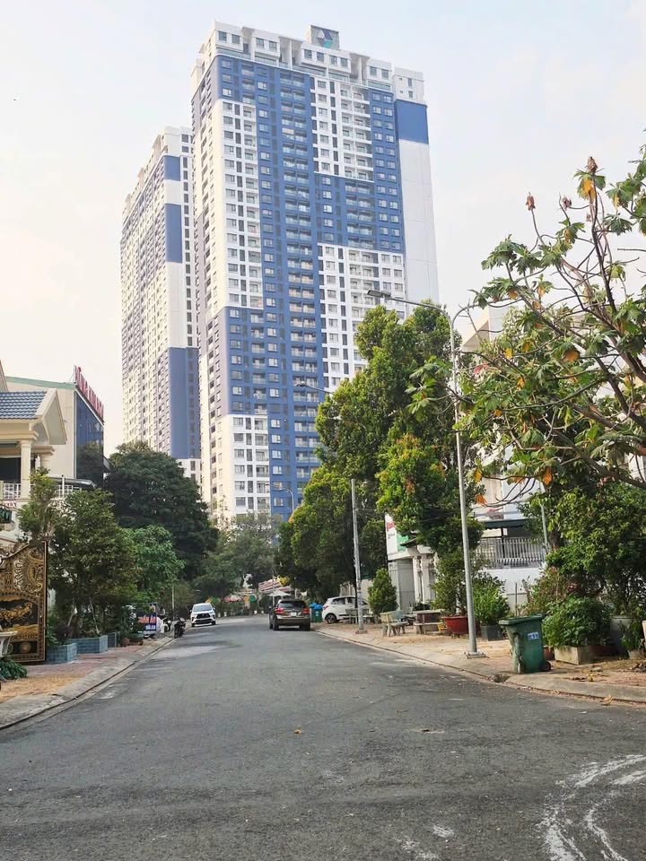 Đất nền Thủ Dầu Một 140m² giá 6 tỷ - Sổ đỏ chính chủ, tiềm năng sinh lời!