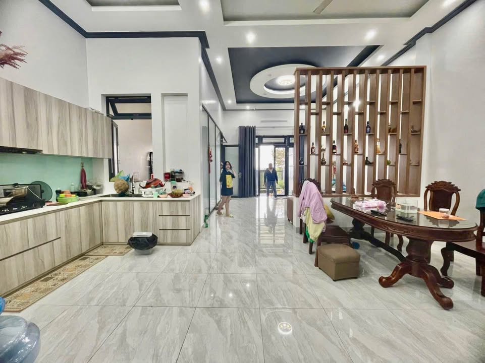 Nhà 104m² thổ cư Hẻm Nguyễn Tri Phương, Bảo Lộc - Sẵn Sàng Đón Tết