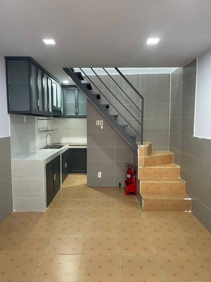 Nhà mặt tiền Thủ Đức 45m² giá 8 triệu - Cho thuê ngay!