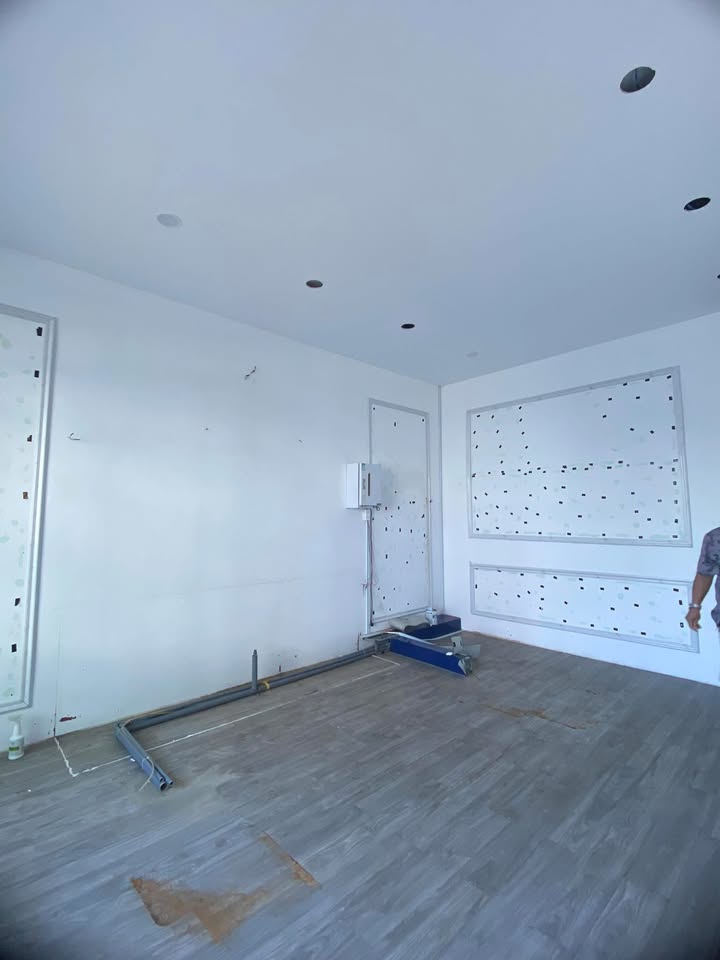 Cho Thuê Mặt Tiền Nhà 3 Tầng Tăng Bạc Hổ, Quy Nhơn - Giá Dưới 10 Triệu