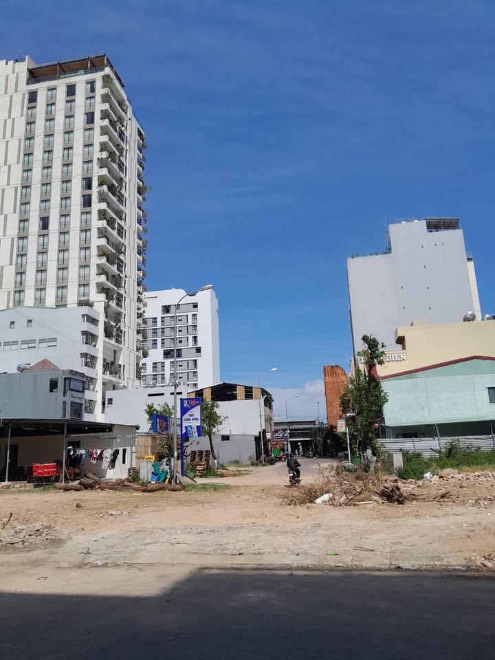 Đất Mặt Tiền Ngô Gia Tự Quy Nhơn 65m² - Sổ Đỏ Sẵn Sàng, Gần Biển 100m