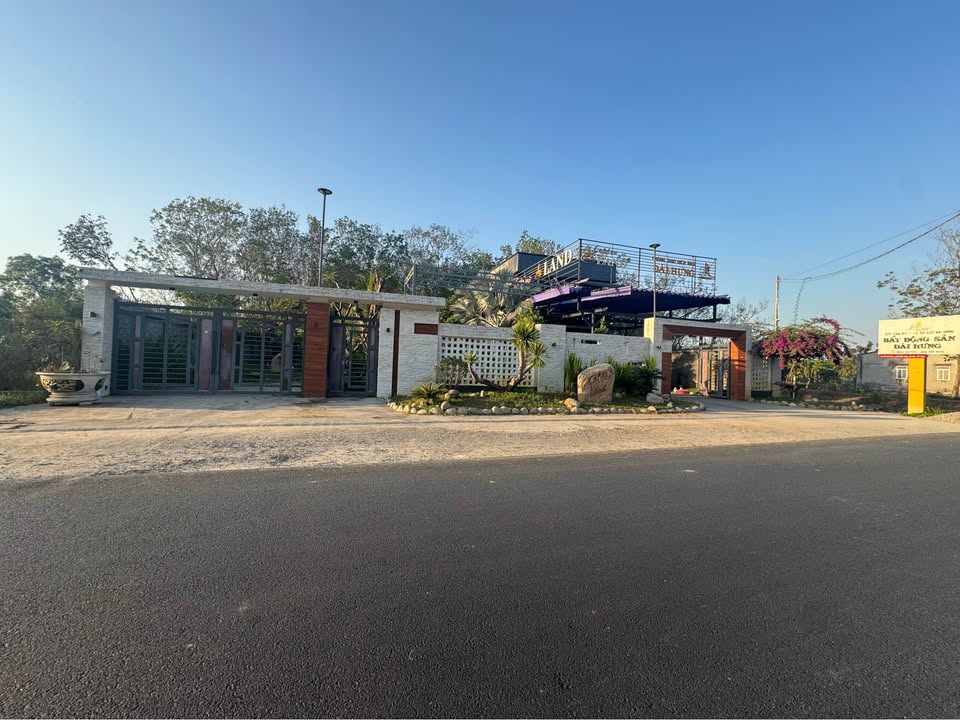 Nhà 1000m² Gò Dầu, Tây Ninh - Tặng Xe VF3, Sổ Đỏ Chính Chủ