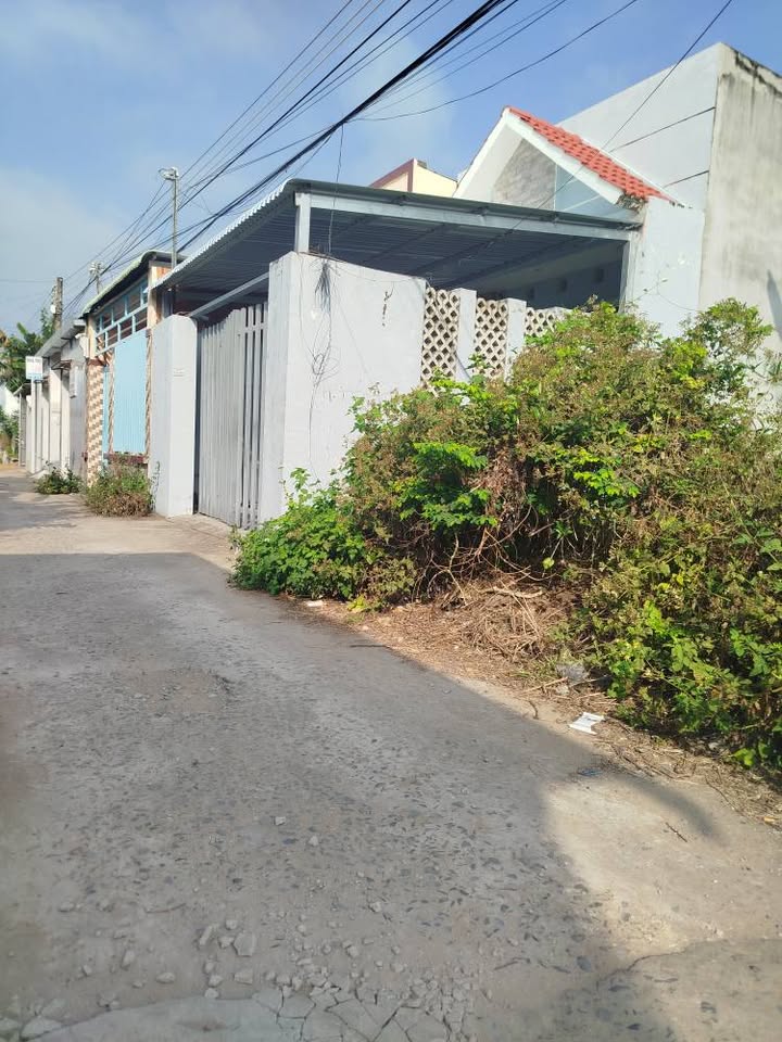 Bán Nền Đất 100m² Phường 5, TP Trà Vinh - Gần Đại Học, Giá 750 Triệu