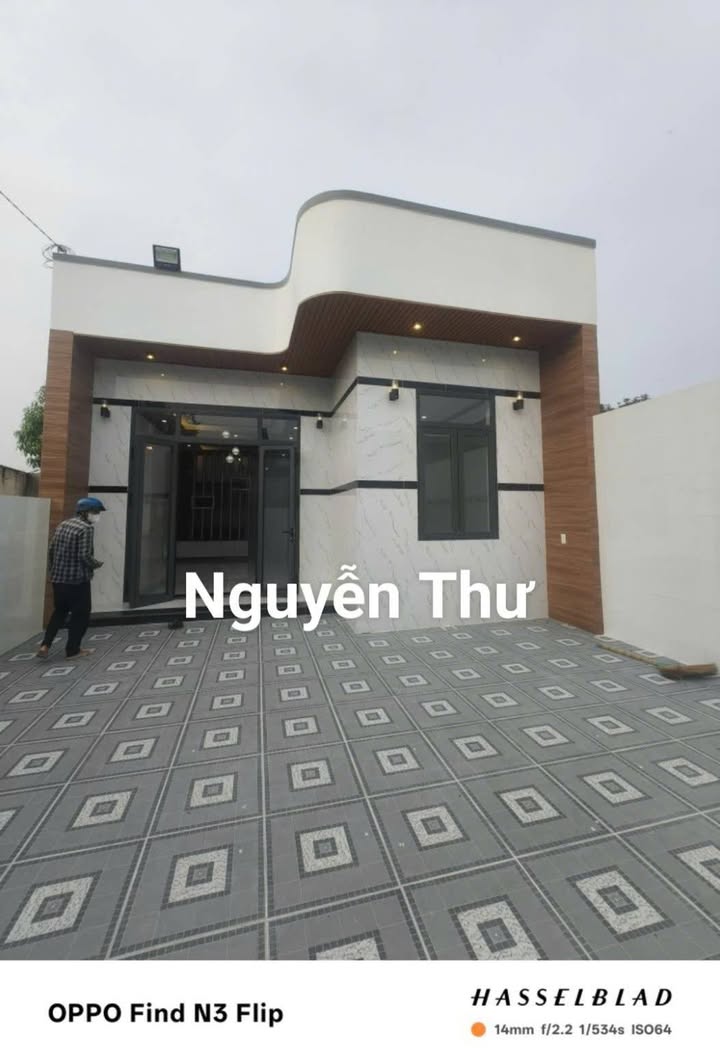 Nhà Riêng Long Điền, BR-VT 142m² giá 1.85 tỷ - Sổ hồng sẵn, ô tô vào tận nhà!