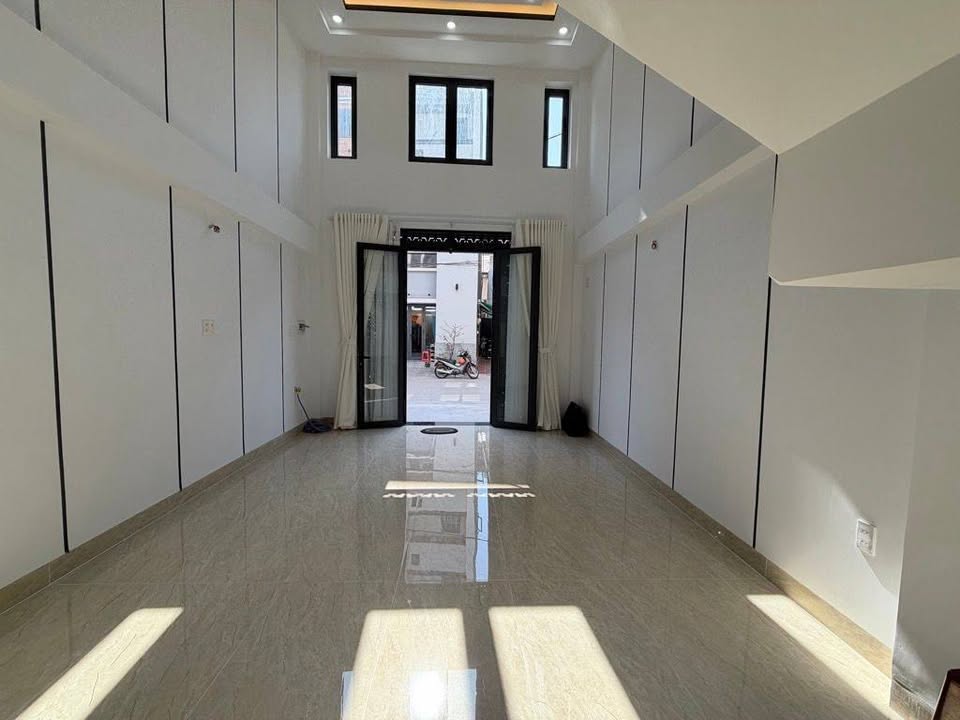 Nhà Riêng Lê Quang Định Gò Vấp 52m² giá 10.3 tỷ - Ô tô vào tận nhà!