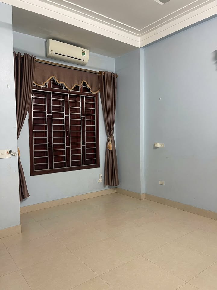 Bán nhà 3 tầng Nguyễn Đức Cảnh, Bắc Ninh - 90m², 10 tỷ