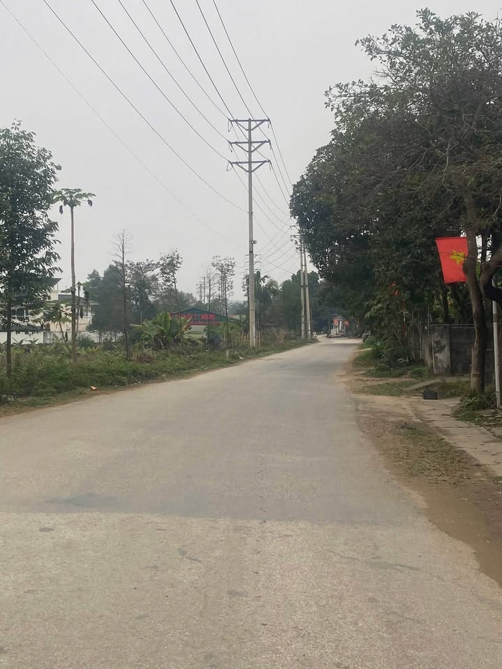 Bán Đất 190m² Tổ 7 Ỷ La, Tuyên Quang - Sổ Đỏ Rõ Ràng, Ô Tô Tránh Nhau