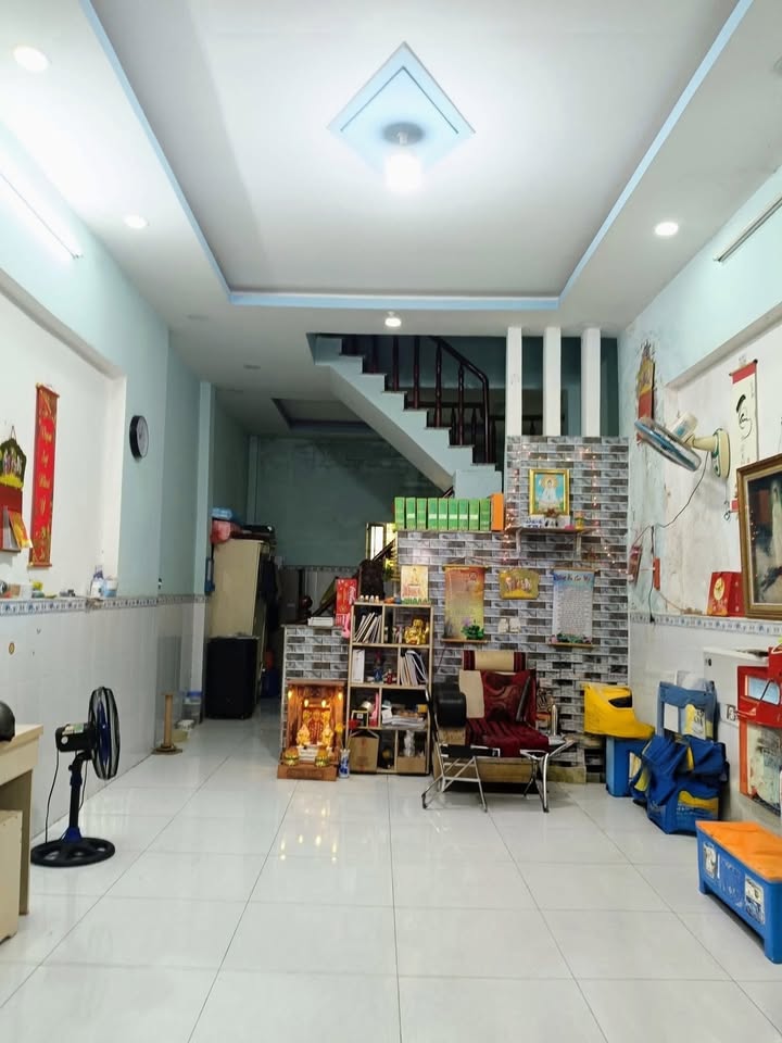 Nhà 2PN, Sân Rộng Xã Vĩnh Lộc A - Giá 4 Triệu/Tháng