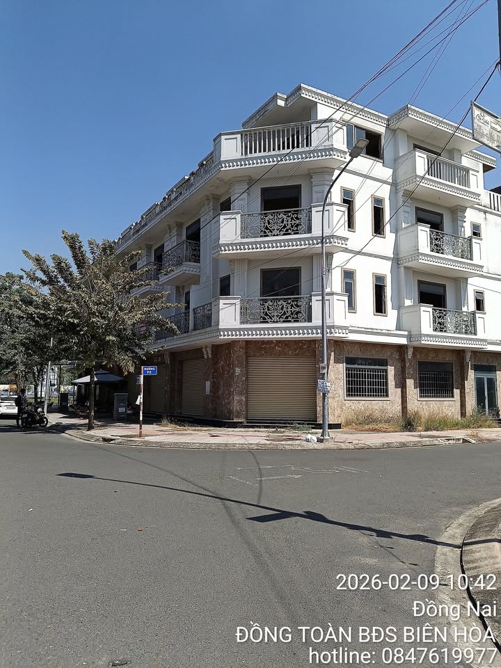 Nhà phố KDC Bửu Long Biên Hòa - 142m² góc 2 mặt tiền, 10 tỷ