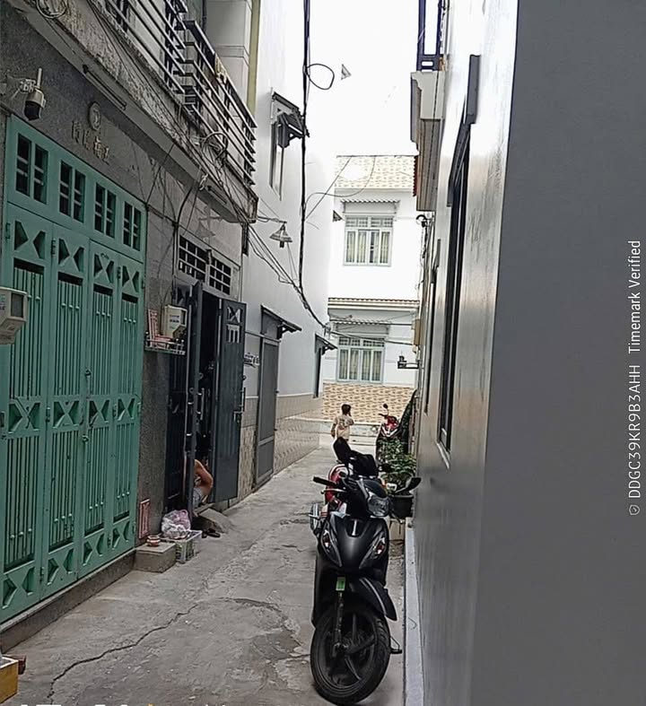 Nhà 3 Lầu HXH Mễ Cốc P15 Q8 - 2.6 Tỷ - Sổ Hồng Riêng