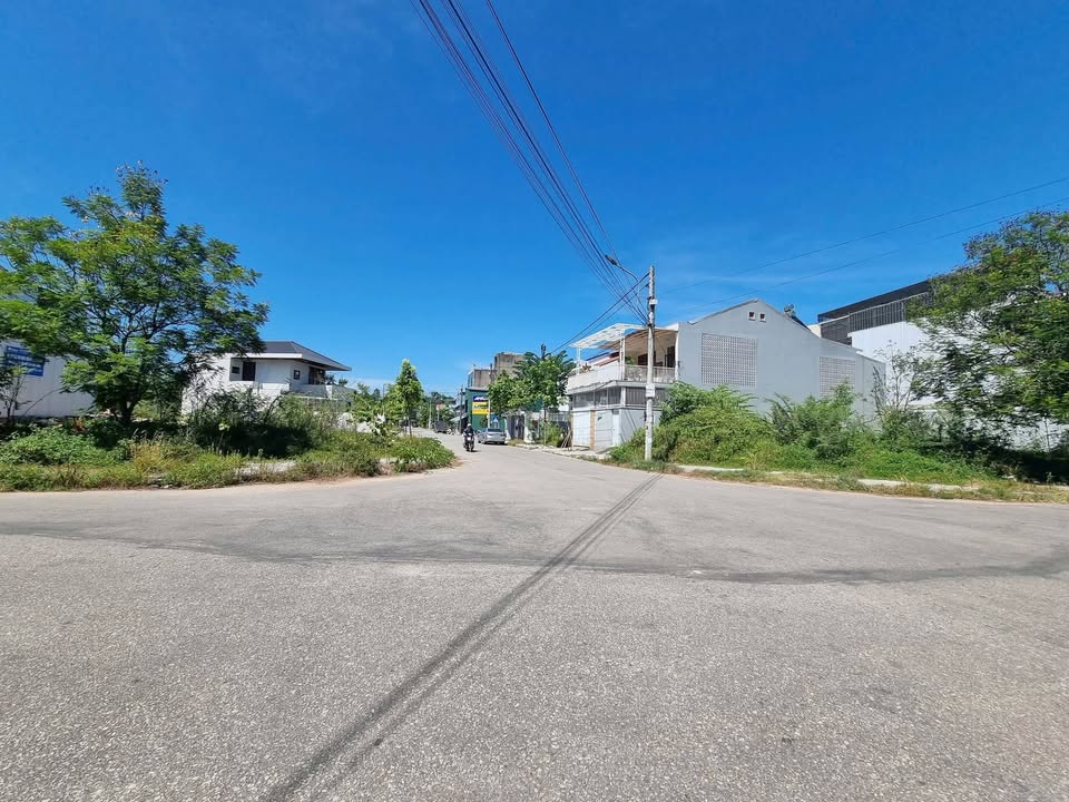 Đất Nền Góc Ngã Tư Bàu Vá, Huế - 440m² Kinh Doanh Đắc Lợi