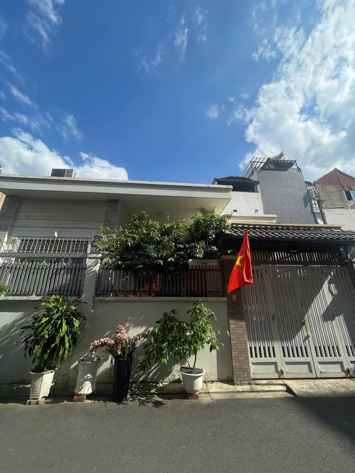 Nhà Mặt Tiền Thảo Điền, TP Thủ Đức - 110m² Giá 4 Tỷ - Kinh Doanh Đắc Lợi