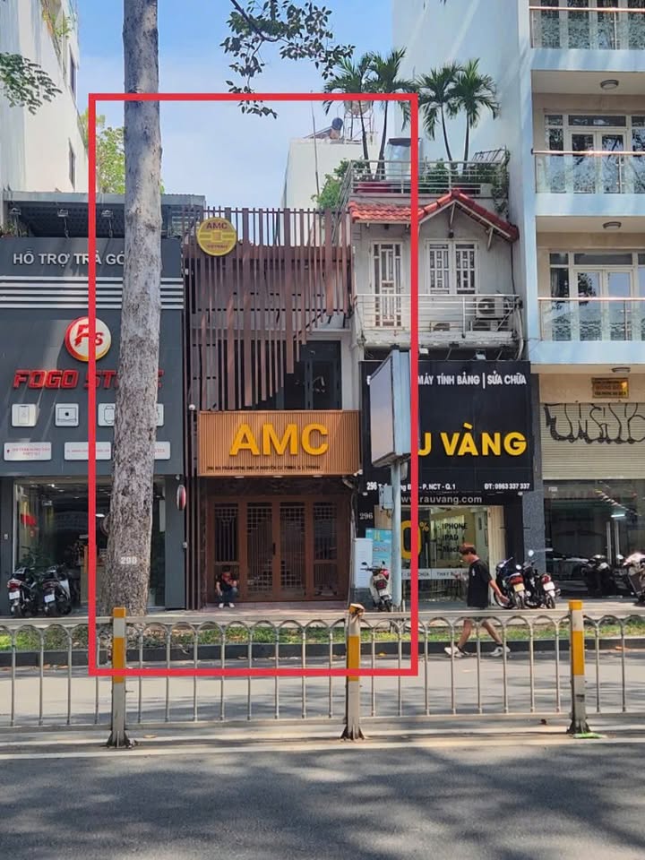 Nhà Mặt Tiền Trần Hưng Đạo Q1 - 83m² - Kinh Doanh Đỉnh Cao