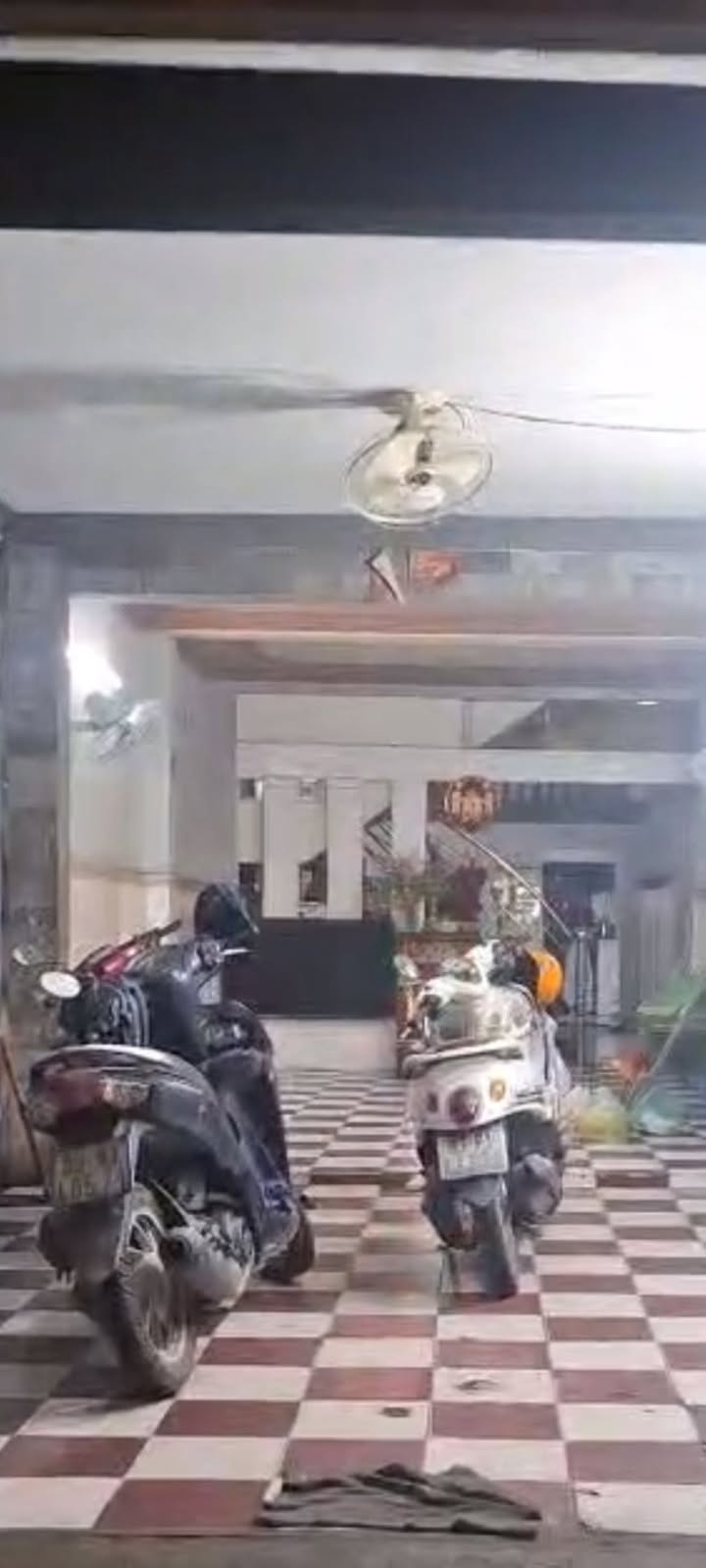 Nhà Mặt Tiền QL1A Bình Tân 76m² - Bán Gấp, Kinh Doanh Ngay!