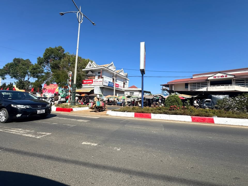 Đất nền mặt tiền Lam Sơn Pleiku 616m² - Sổ đỏ chính chủ!