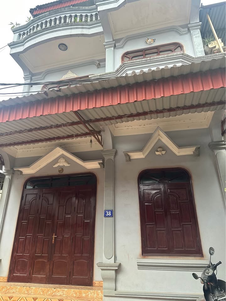 Nhà Ngõ Xuân Hòa, Sông Công - 125m² Ô tô tránh, Giá chỉ 3 tỷ