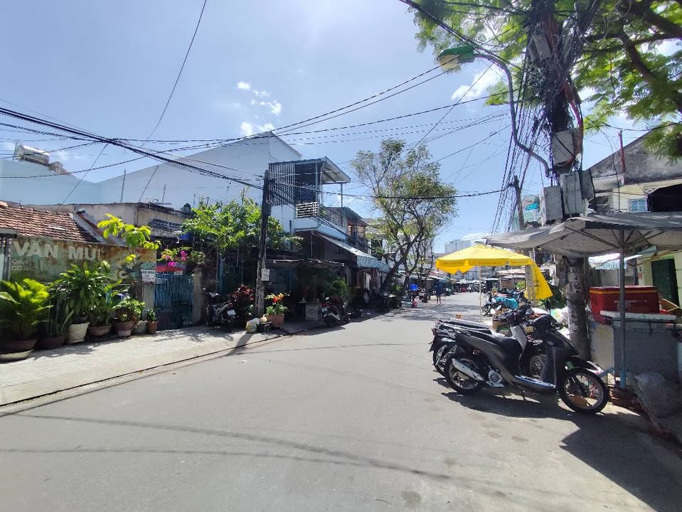 Nhà Mặt Tiền Kinh Doanh Vạn Hoà, Nha Trang 87.4m² - Giá 9.3 Tỷ