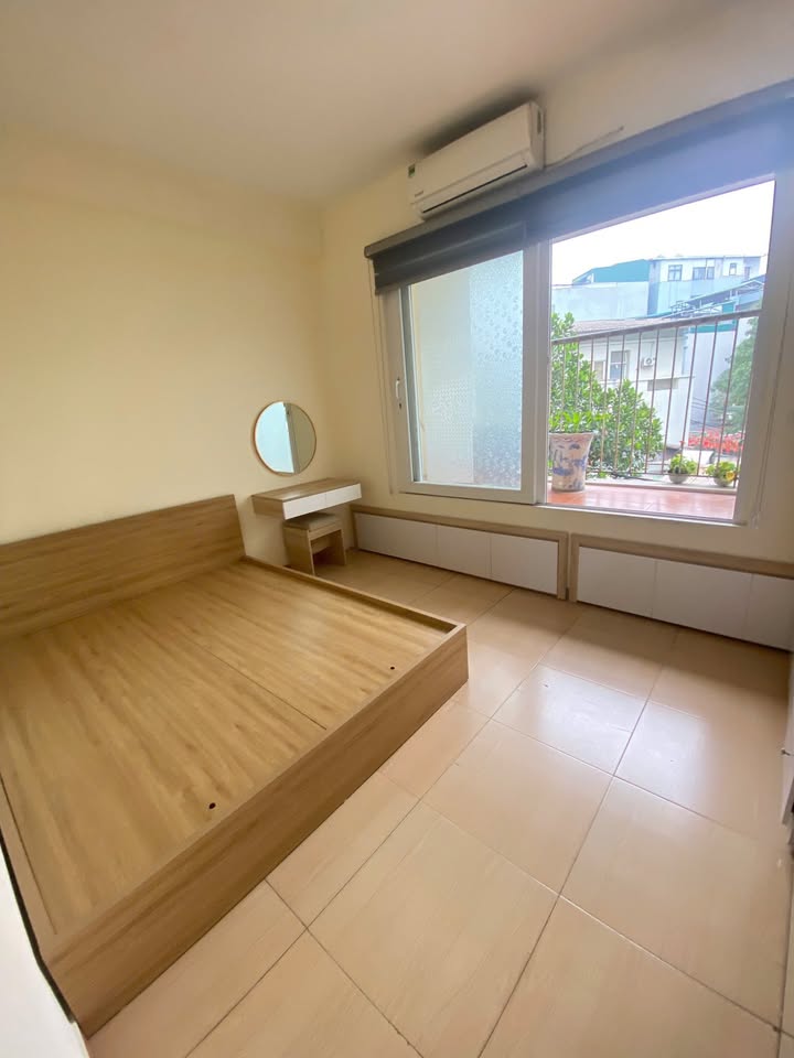 Nhà riêng Ngõ 2 Hoàng Liệt, Hoàng Mai - Full nội thất, ô tô tránh nhau!