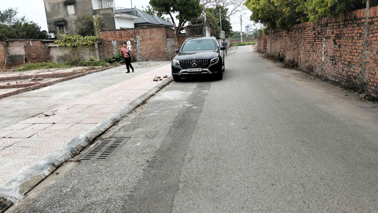 Đất Nền Phú Thị 100m² - Sổ Đỏ Sẵn Sàng, Ô Tô Tránh