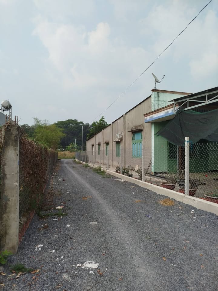 Đất Vườn Tân Uyên 370m² - Sẵn Sổ Hồng, Nở Hậu Đẹp