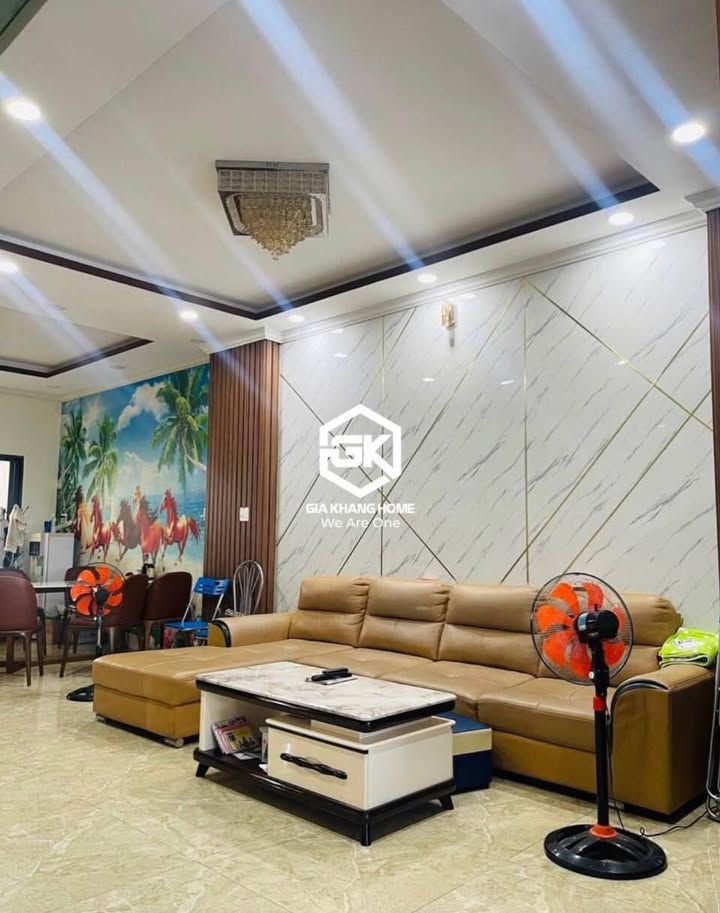 Cho thuê nhà 100m² mặt tiền B1 Hà Quang 2, Nha Trang - 4PN Full nội thất