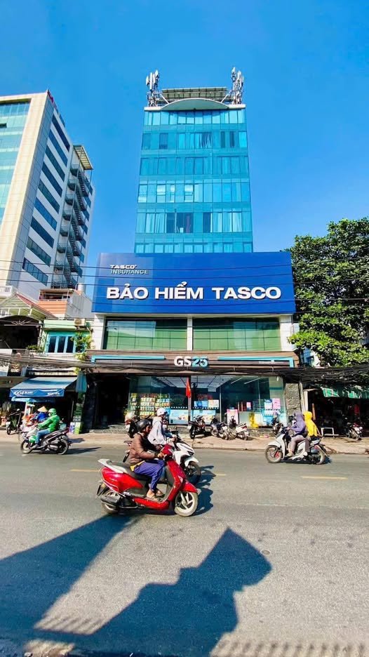 Tòa Nhà Mặt Tiền Metro Lê Thị Riêng, Quận 3 - 179 Tỷ