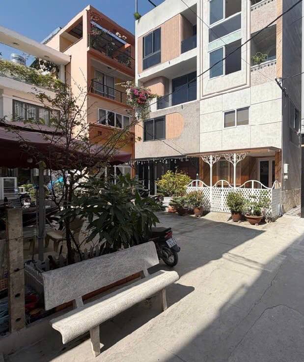 Nhà riêng Lê Quang Định Gò Vấp 52m² - Ô tô vào tận nhà, 10.3 tỷ