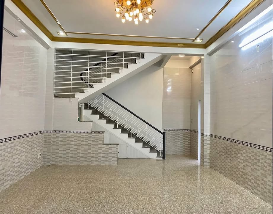 Nhà riêng Mặt tiền Chơn Tâm Đà Nẵng 10 triệu/tháng - Mặt tiền kinh doanh lý tưởng!