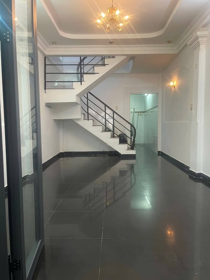 Cho thuê nhà Huỳnh Mẫn Đạt Bình Thạnh 59m² giá 11tr - Sẵn sàng ở ngay!