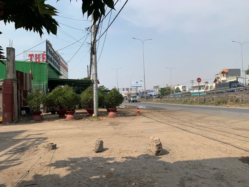 Bán Đất Mặt Tiền QL 1A Bình Tân 660m² - 16.5 Tỷ - Sổ Đỏ Sẵn