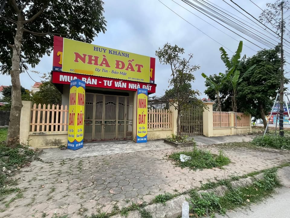 Mặt Bằng Văn Phòng Đinh Tiên Hoàng, Hoa Lư 300m² - Mặt Tiền Kinh Doanh!