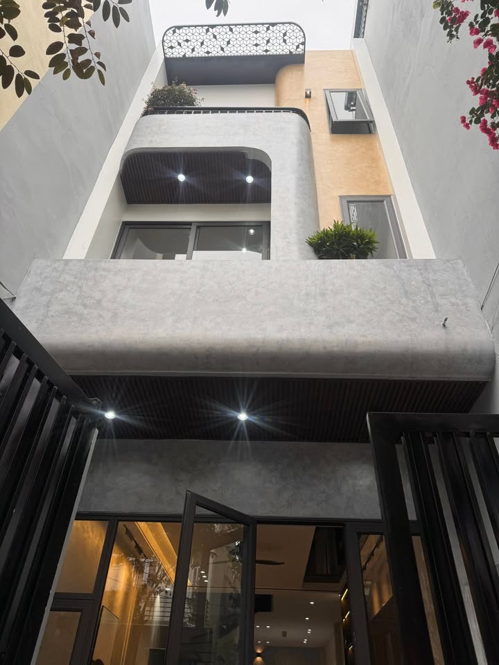 Bán Nhà 3 Tầng Khu TĐC Phạm Ngũ Lão Nam Định 64m² - Sẵn Sàng Ở Ngay!