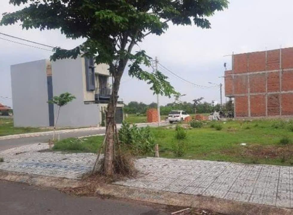 Bán Gấp Đất Vàng 51m² Phú Thượng, Tây Hồ - Sổ Sẵn Công Chứng Ngay