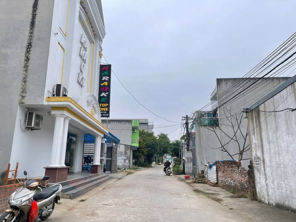 Đất Nền Việt Trì 100m² - Sổ Đỏ Chính Chủ, Xây Dựng Tự Do!