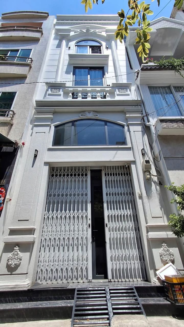 Nhà riêng Võ Văn Kiệt Q5 50m² - Hẻm ô tô vào tận nhà!