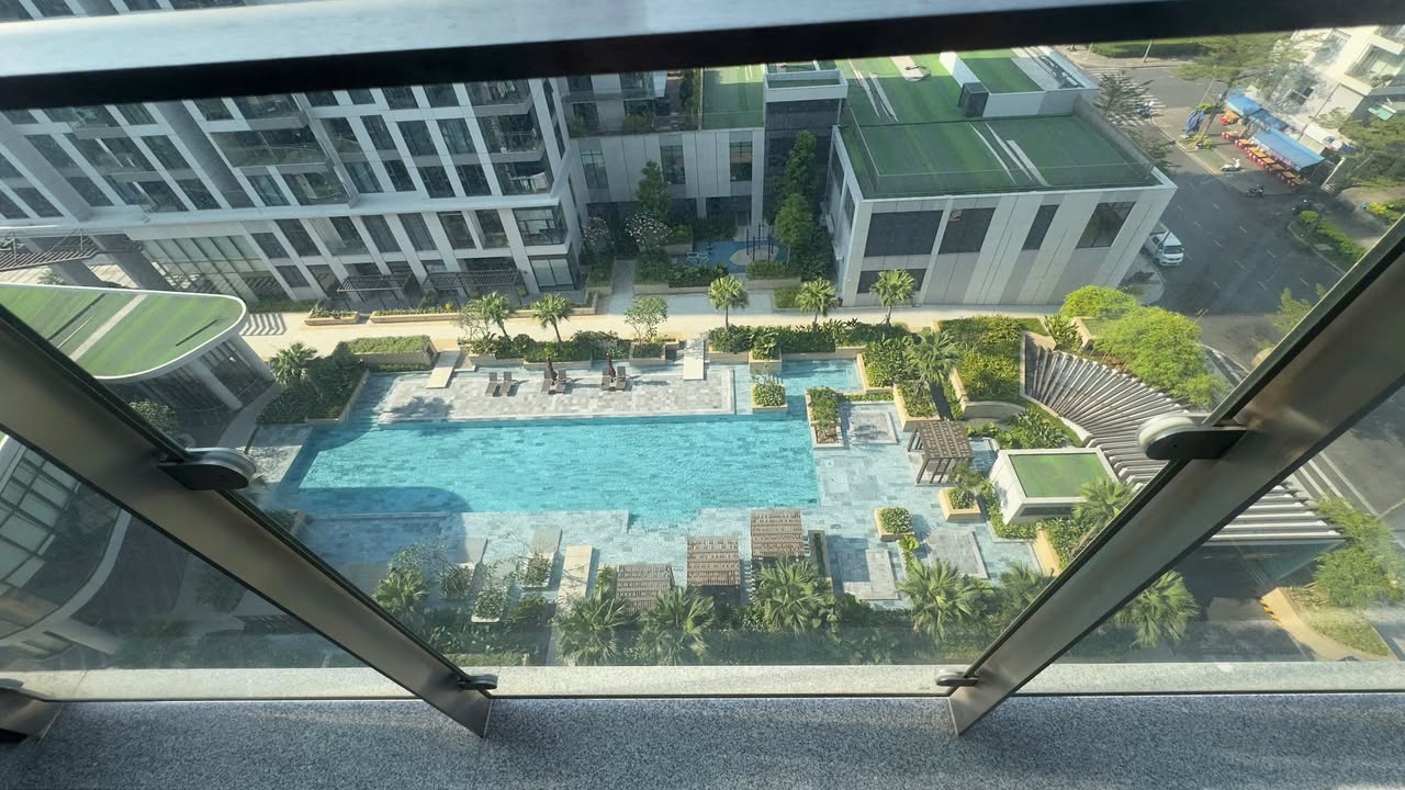 Cho thuê căn hộ Cardinal Court Quận 7 - 76m² view hồ bơi, đủ nội thất