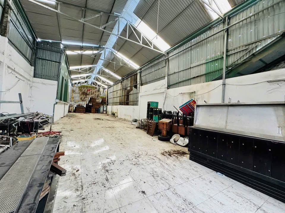 Cho thuê kho xưởng 277m² mặt tiền 8m tại Diên An, Khánh Hòa - Container ra vào