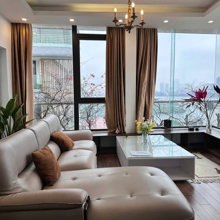 Cho thuê Duplex 200m² view Hồ Tây, Tô Ngọc Vân - Sẵn Sàng Dọn Vào Ở
