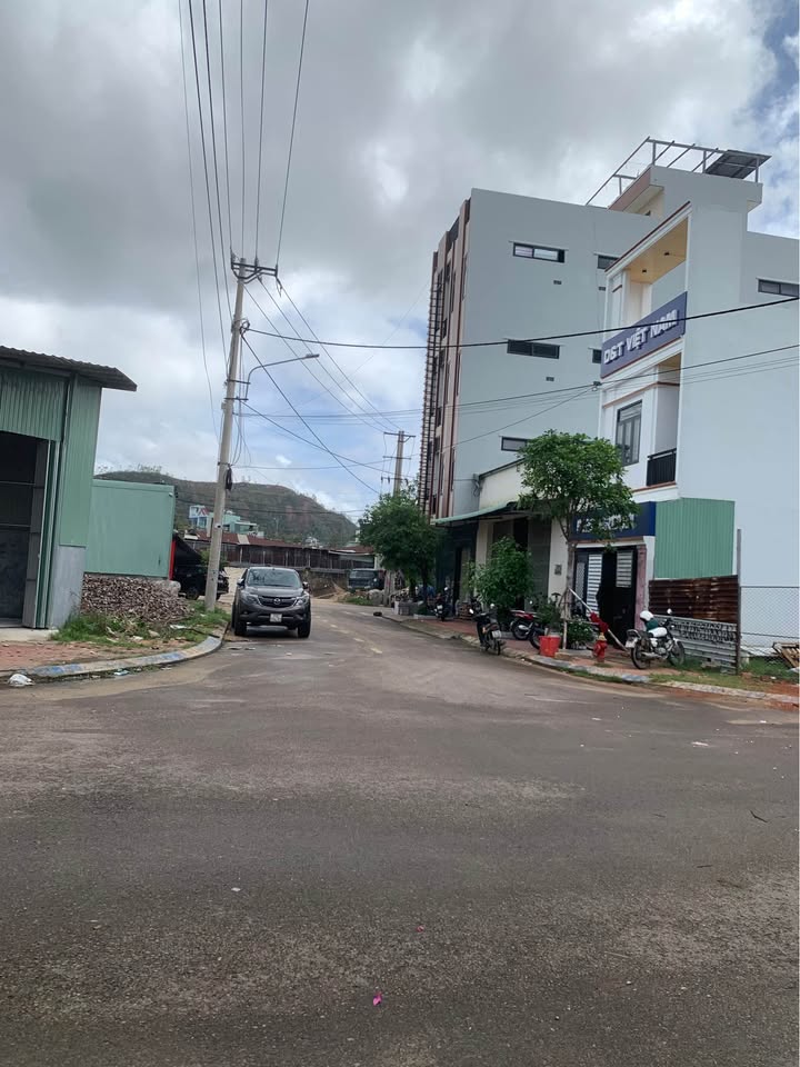 Nhà Phố Thành Thái, Quy Nhơn 42m² - Mặt tiền kinh doanh đắc địa!