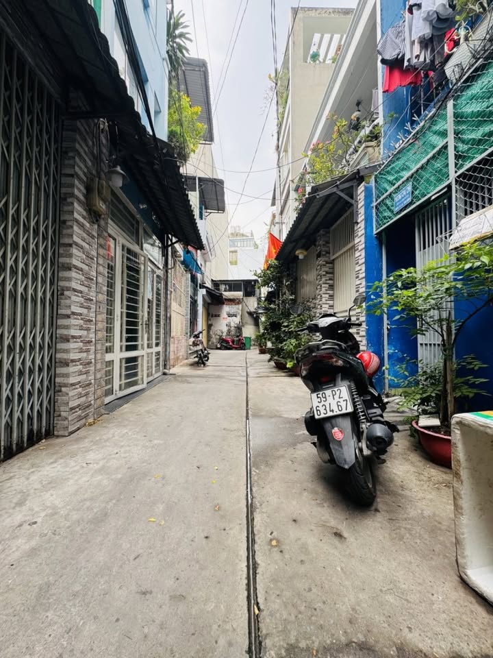 Nhà 40m² 2 Tầng P.5 Tân Bình - Sổ Hồng, Giá 4.5 Tỷ TL