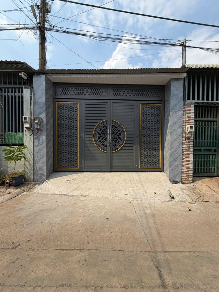 Nhà 100m² Trảng Dài, Biên Hòa - Gần Chợ Quang Thắng, Giá 1.55 Tỷ