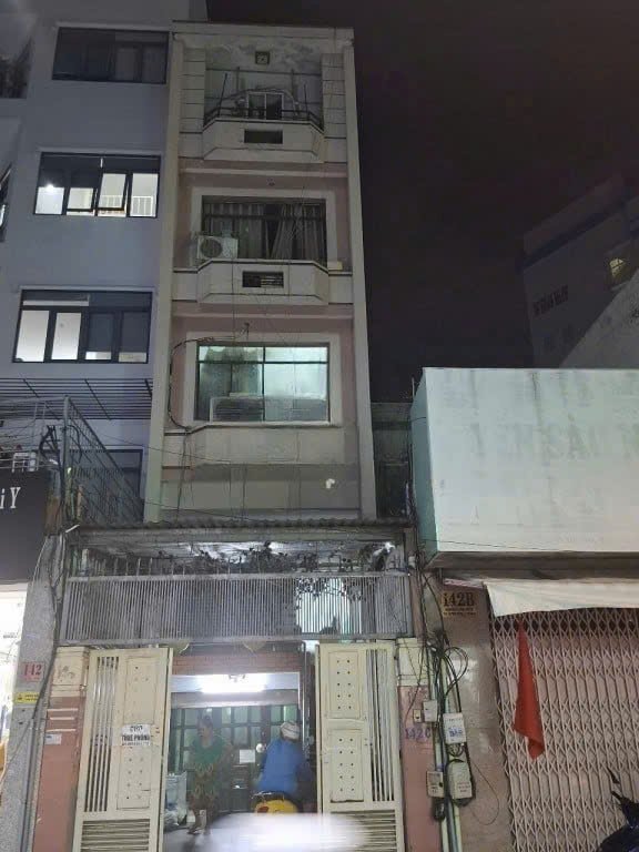 Nhà Mặt Tiền Nguyễn Trọng Tuyển Phú Nhuận 115m² 34 Tỷ - Đầu Tư Sinh Lời!