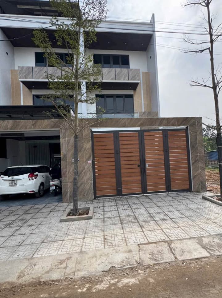 Nhà Riêng Đường Việt Bắc, TP Bắc Kạn 90m² - Sẵn sàng ở ngay!