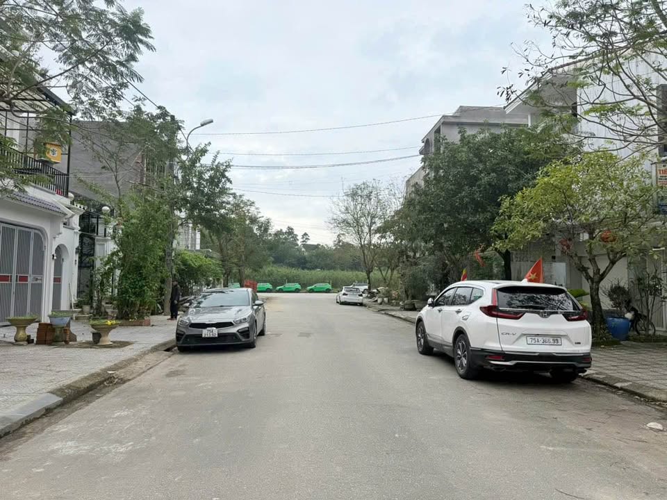 Nhà 3 Tầng Mặt Tiền Lê Gia Đỉnh, Huế - 91m² - 5.1 Tỷ