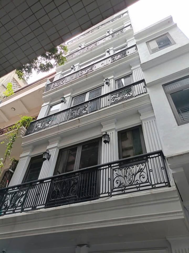 Nhà phố 8 tầng mặt tiền 7.2m Trần Hưng Đạo, Hoàn Kiếm - Dòng tiền 600 triệu/tháng