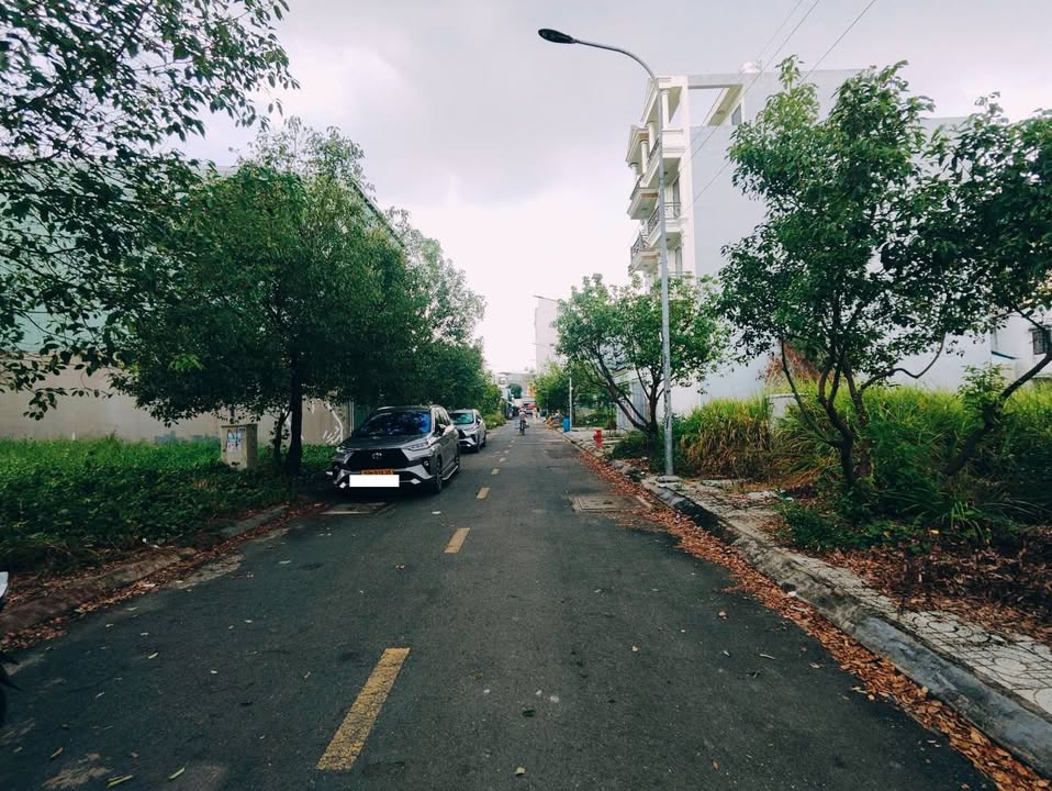 Đất nền Hà Huy Giáp Q12 - 64m² - Giá 3.8 Tỷ - Sổ Hồng Sẵn