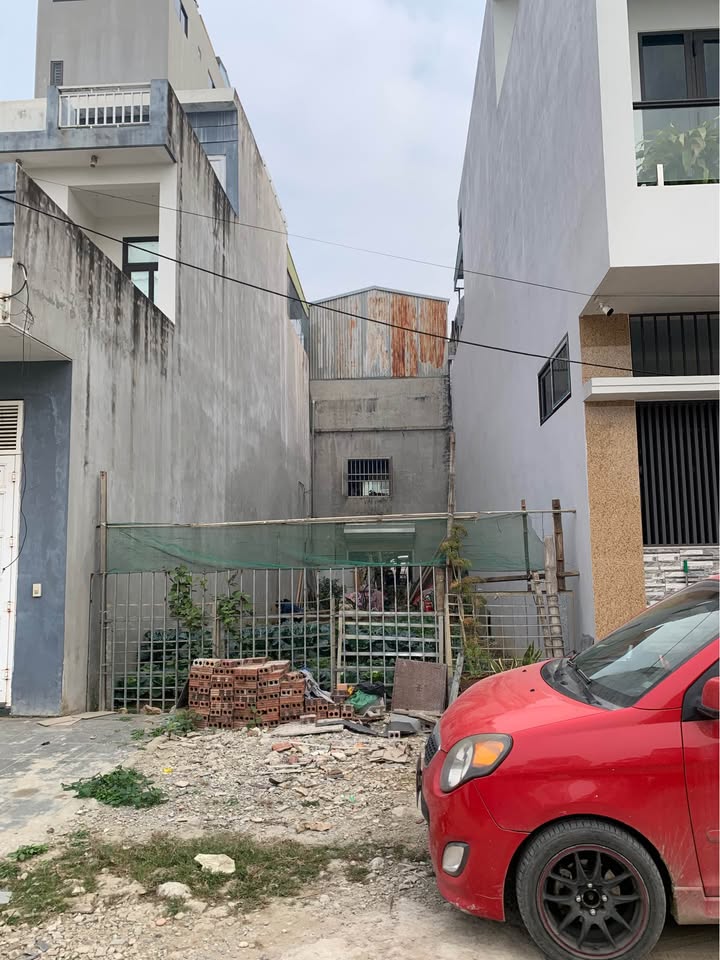 Đất nền Quảng Hưng 90m² 3 tỷ - Sổ đỏ chính chủ!